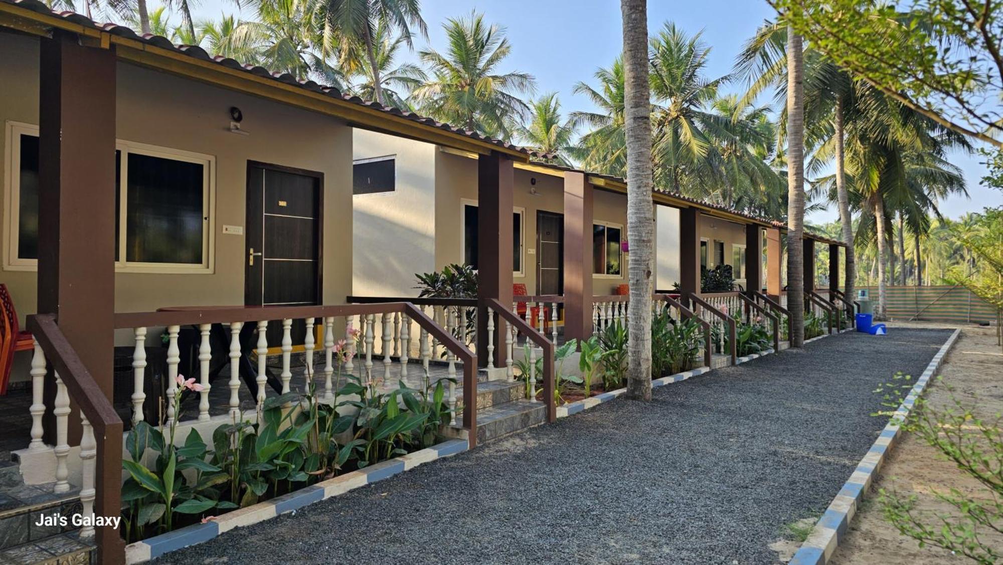 Coastline Beach Resort Perupalem Luaran gambar