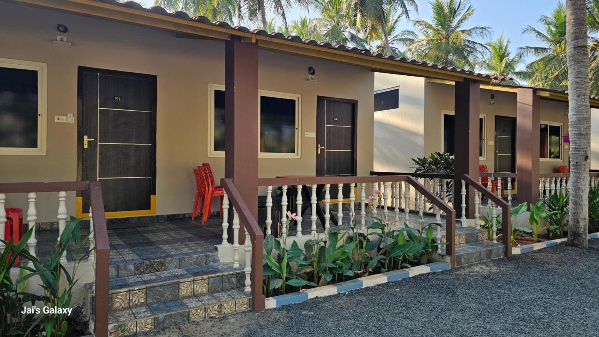Coastline Beach Resort Perupalem Luaran gambar