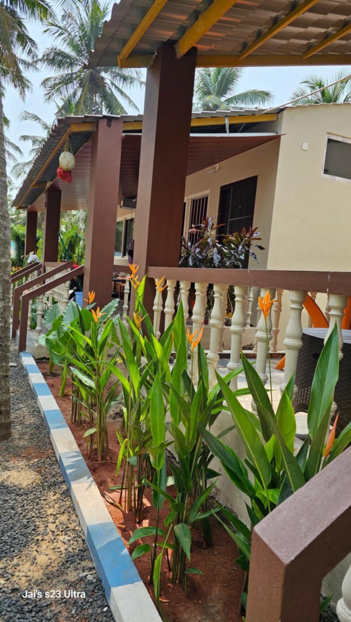 Coastline Beach Resort Perupalem Luaran gambar